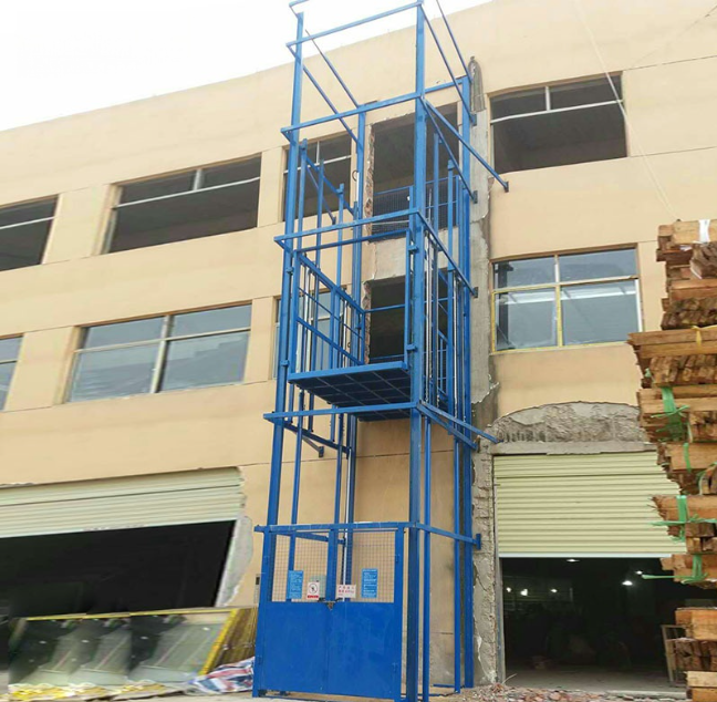 南丰建材厂室外物料提升